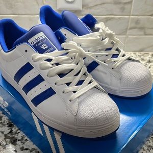 Adidas mens sneakers